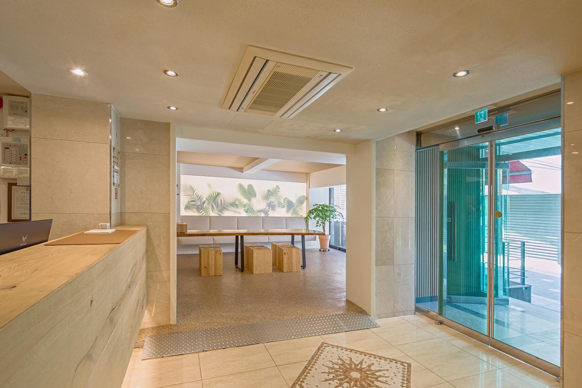 Hotel Namsan Hill 3*