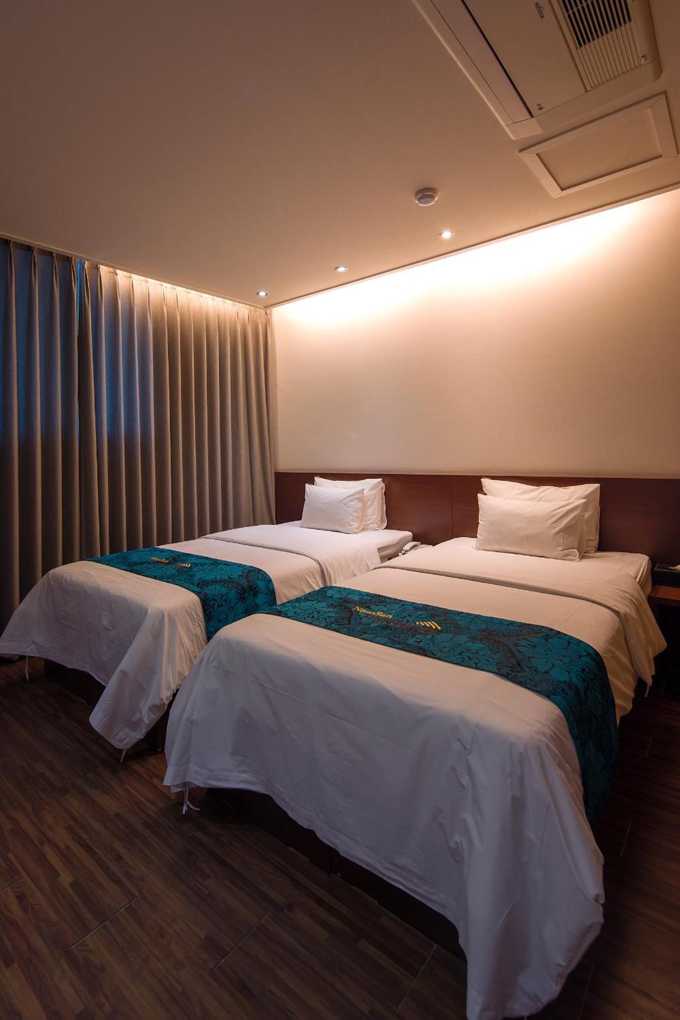 Namsan Hill Hotel Seoul